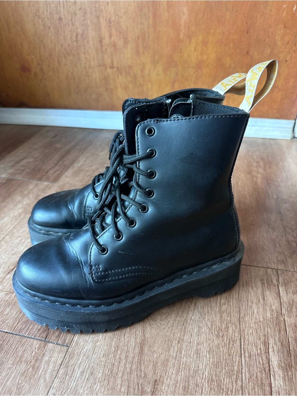 Black Platform Doc Marten Vegan Jadon II size 9